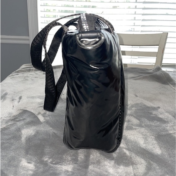 🖤Isaac Mizrahi Purse🖤 - Picture 2 of 10